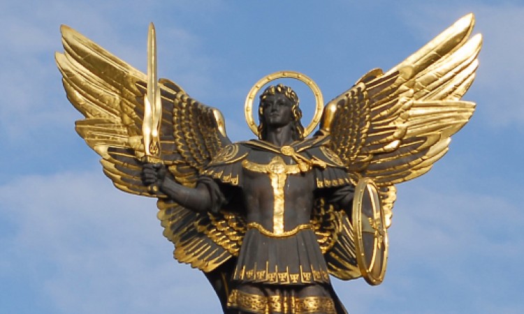 Новенна до св. Архангела Михаїла