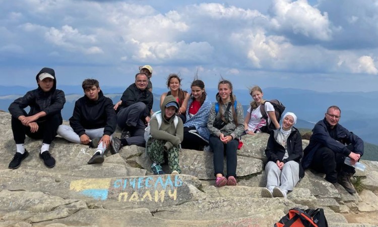 ВІДПОЧИНОК В КАРПАТАХ