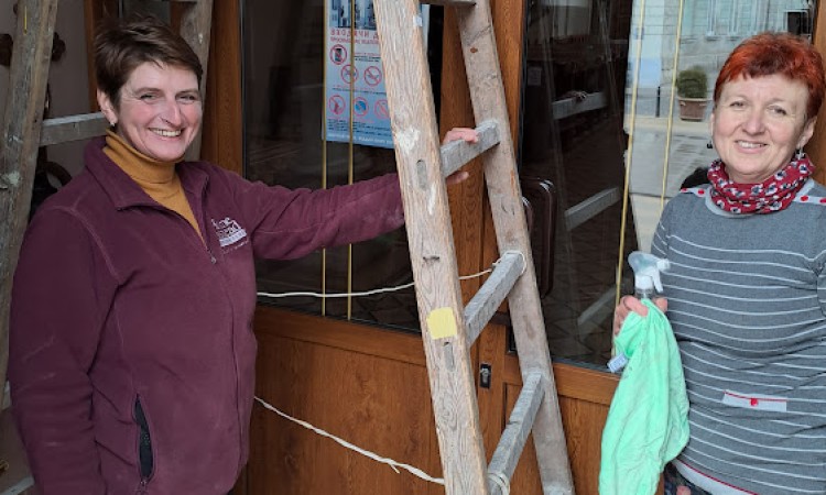 Прибирання храму