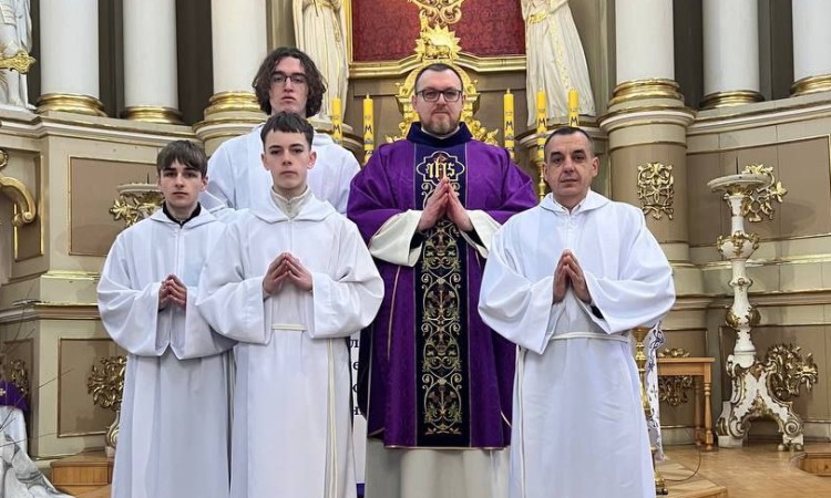 Нові лектори