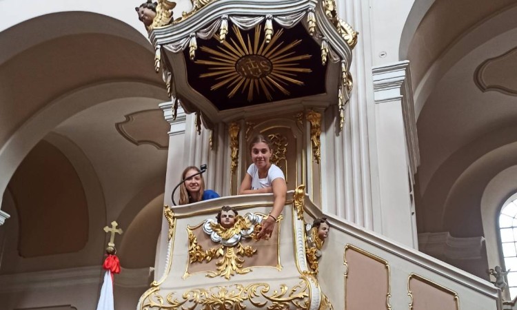 Sprzątanie kościoła